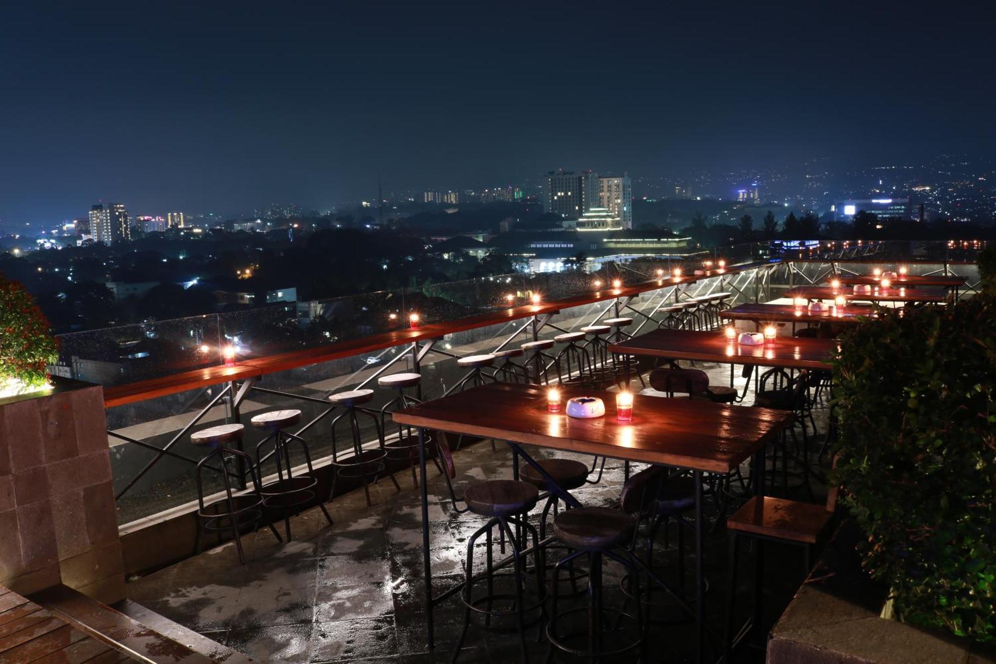Hotel De Paviljoen Bandung